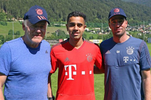 بايرن ميونخ يعلن التعاقد مع لاعب شاب من نيوزيلندا