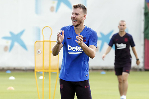 برشلونة يواصل الاستعداد بجرعات تدريبية مكثفة