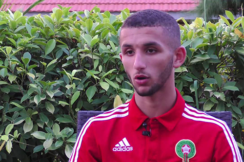 اللاعب والمدرب كومباني يكافئ الكبابري وأيت الحاج على تألقهما