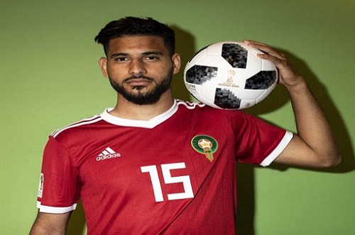 "الكان" ترفع أسهم أيت بناصر وثلاثة أندية ترغب في الحصول على خدماته