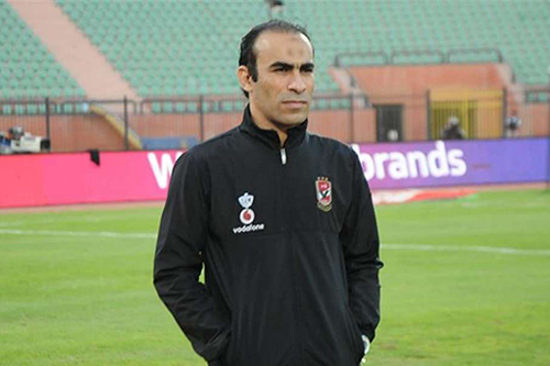 مدير الكرة بالأهلي  يشيد بأداء لاعبيه أمام "أطلع بره"