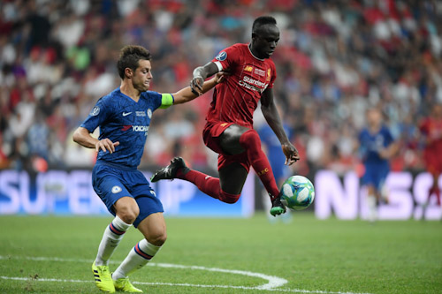 ليفربول يتوج بالسوبر الأوروبي على حساب تشيلسي بعد مباراة مجنونة