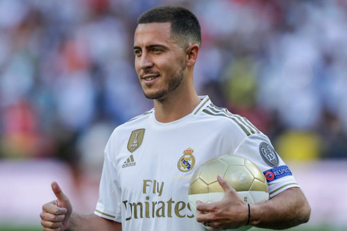 هازارد يفوز بجائزة أفضل لاعب في الدوري الأوروبي