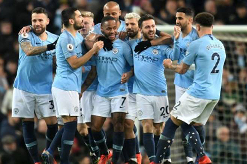 ليفربول يفتتح الدوري الإنجليزي بمواجهة نوريتش والسيتي ضيفا على ويستهام