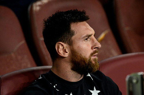 ميسي يعود لتدرب مع برشلونة قبل لقاء دورتموند