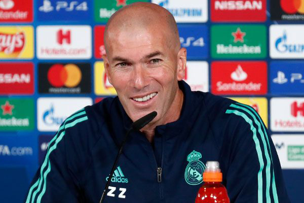 زيدان: مبابي يحلم باللعب يوما ما في ريال مدريد