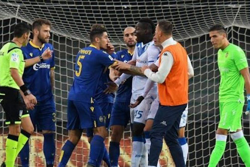 فيرونا يمنع مشجعا من دخول الملاعب عشر سنوات