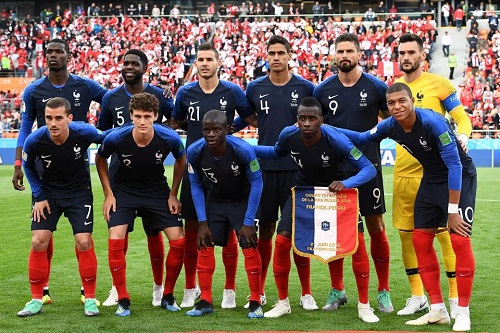 فرنسا تلاقي أوكرانيا وفنلندا وديا في مارس