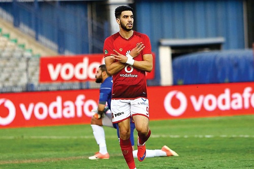 ثنائية أزارو في كأس مصر تصالح المهاجم المغربي مع جمهور الأهلي