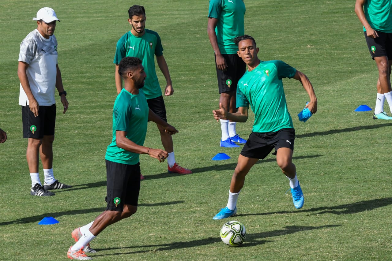 عموتة يستدعي 24 محليا استعدادا لكأس إفريقيا
