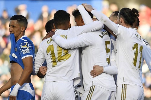 ريال مدريد يعبر خيتافي بالثلاثة ويتصدر الليغا مؤقتا