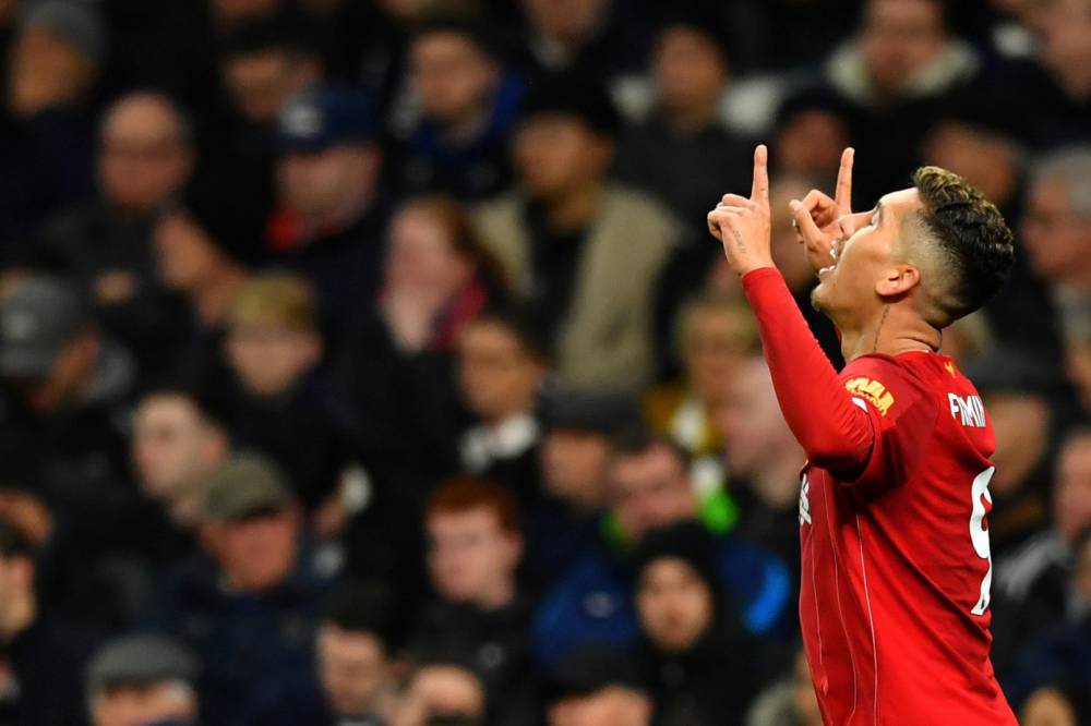 ليفربول يقهر عناد توتنهام ويعزز صدارته للدوري الإنجليزي