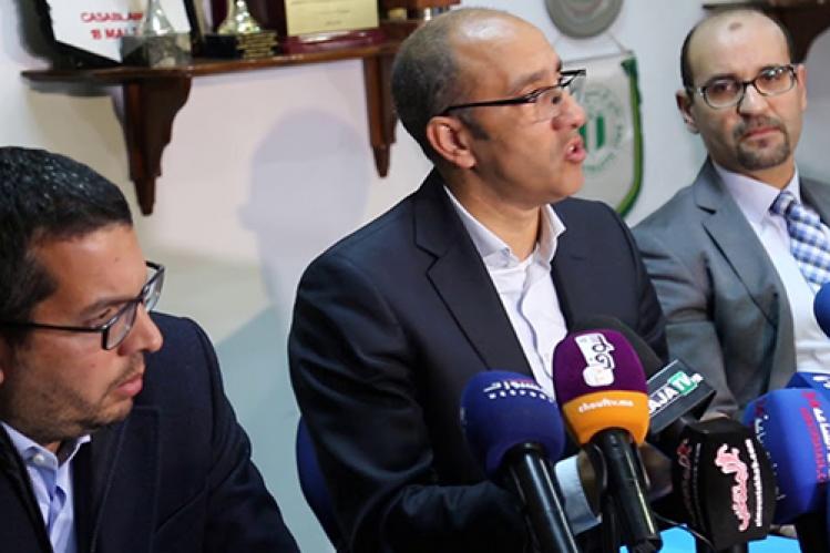 الرجاء يدعو إلى اجتماع طارئ بين منخرطي النادي للحسم في قرار لعب مباراة الجديدة من عدمه