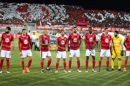 جماهير النجم الساحلي التونسي تحتج على لاعبيها