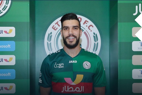 أزارو يسجل هدفين ويقود الاتفاق السعودي للفوز الثاني على التوالي