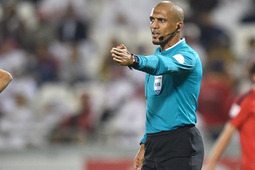 صافرة عمانية لمباراة الإسماعيلي والرجاء الرياضي