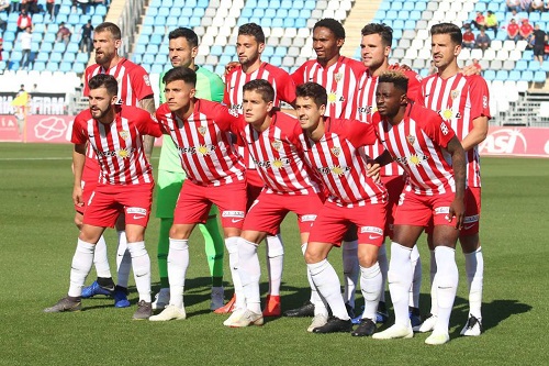 نادي ألميريا الإسباني يتبرع بـ500 ألف يورو