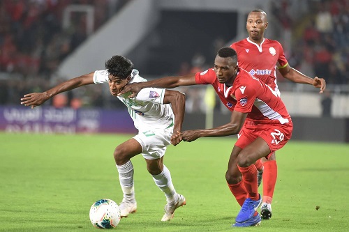 9 لاعبين من الرجاء والوداد ضمن التشكيل المثالي لذهاب ربع نهائي دوري الأبطال