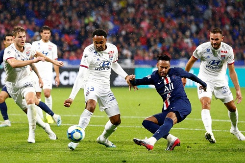 كأس فرنسا: سان جرمان يدخل بحذر مواجهة ليون المنتشي أوروبيا