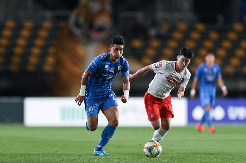 أولسان يكتسح سانغمو في الدوري "الكوري"