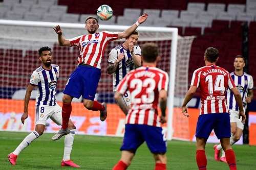 أتلتيكو مدريد ينجو من فخ بلد الوليد في الليغا