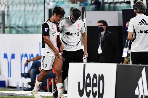 ديبالا يغادر مباراة يوفنتوس وسامبدوريا مصابا ويثير القلق قبل دوري الأبطال