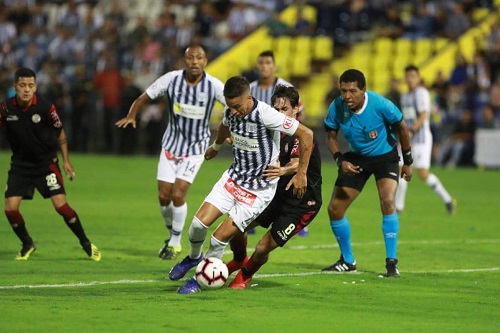 استئناف الدوري البيروفي 7 غشت المقبل