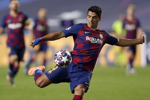 سواريز: لم يخبرني أحد في برشلونة أنهم يريديون الاستغناء عن خدماتي