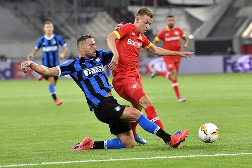 إنتر يتجاوز ليفركوزن ويبلغ نصف نهائي اليوروباليغ