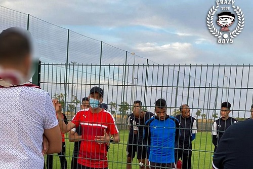 "كريزي بويز" تحفز لاعبي الكوكب المراكشي