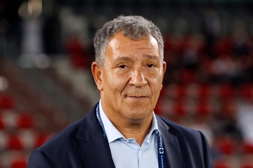 لاعبو هولندا يرغبون في كات وليس فان غال
