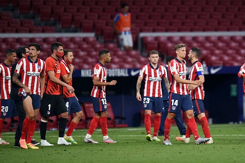 أتلتيكو مدريد يعلق معسكر تدريباته إثر اكتشاف حالة إصابة بكورونا