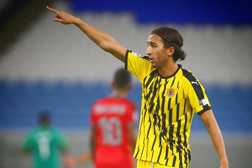التعاقد مع الخياطي يشعل المنافسة بين أندية الدوري الهولندي