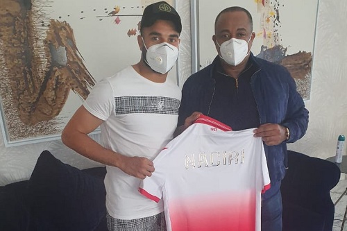 إسماعيل الحداد يودع رئيس الوداد بتأثر كبير ويُقدم له هدية خاصة