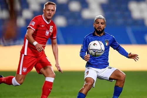 إيطاليا تهزم بولندا وتتصدر مجموعتها في دوري أمم أوروبا
