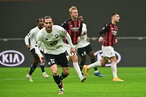 "هاتريك" يازيجي يقود ليل لإسقاط ميلان بثلاثية بالدوري الأوروبي