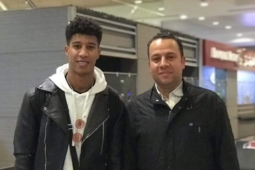 الزمالك يحتفي بعودة حميد أحداد إلى قائمة الفريق للموسم المقبل