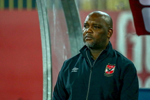 الأهلي المصري يعلن إصابة مدربه الجنوب إفريقي موسيماني بفيروس كورونا