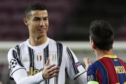 رونالدو يقود يوفنتوس للثأر من برشلونة بثلاثية نظيفة واقتناص الصدارة