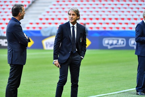 مانشيني: منتخب سويسرا سيكون خصما شرسا