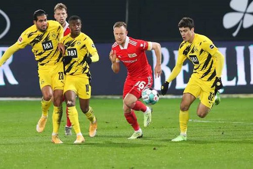 دورتموند يسقط في أول اختبار مع مدربه الجديد