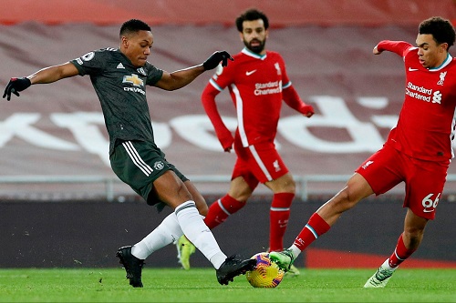 التعادل السلبي يخيم على قمة ليفربول ومانشستر يونايتد في الدوري الإنجليزي