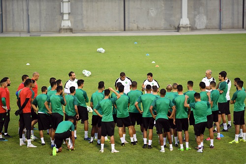 المنتخب المحلي يضع آخر اللمسات قبل مواجهة طوغو غدا.. وعموتة يحضر التشكيل