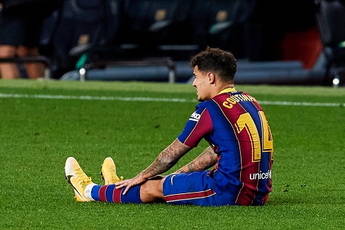 برشلونة يعلن غياب البرازيلي فيليب كوتينيو عن الملاعب 3 أشهر
