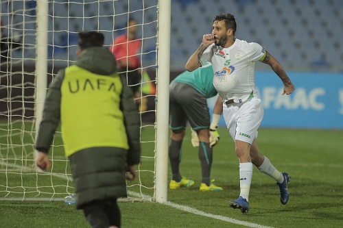 الرجاء يحسم تأهله لنهائي كأس محمد السادس بثلاثية في شباك الإسماعيلي