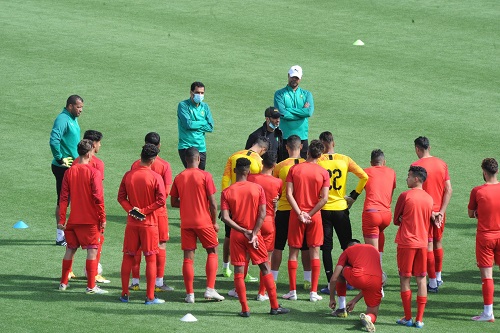"الأشبال" يكثفون استعداداتهم لـ"كان" موريتانيا