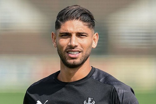 أشرف لزعر قريب من الانتقال إلى واتفورد الإنجليزي