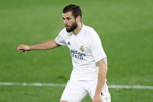 ناتشو يعود لريال مدريد بعد تعافيه من كورونا
