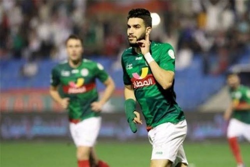 أزارو يستعيد نغمة التهديف ويقود الاتفاق للفوز على الفتح في الدوري السعودي