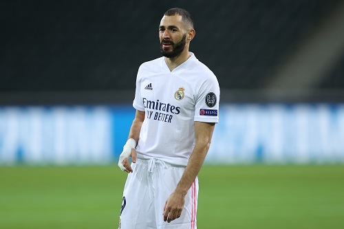 نكسة لريال مدريد بإصابة بنزيمة قبل رحلة أتالانتا
